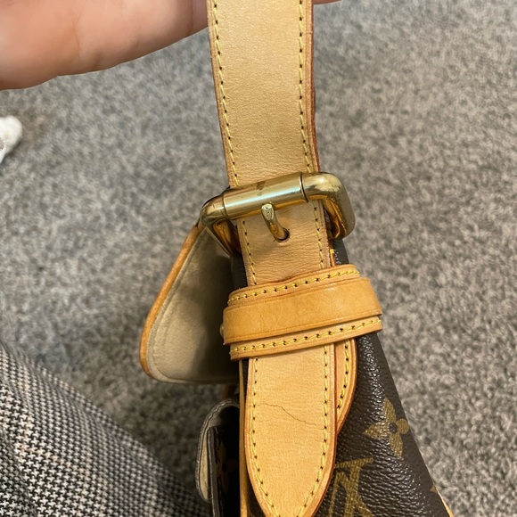 2007 Louis Vuitton Hudson - Picture 9 of 11